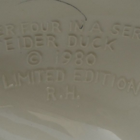 Lord Calvert Canadian Eider Duck Whisky Decanter. - Picture 12 of 16